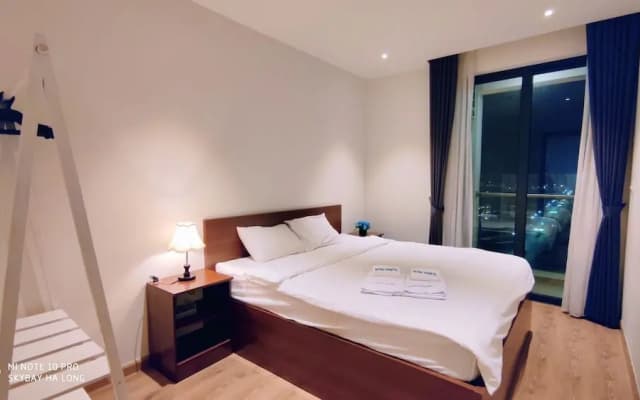 SkyBay HomeTel Ha Long - photo 3
