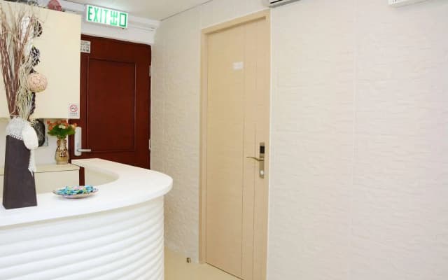 Sunrise International - Boutique Hostel - photo 5