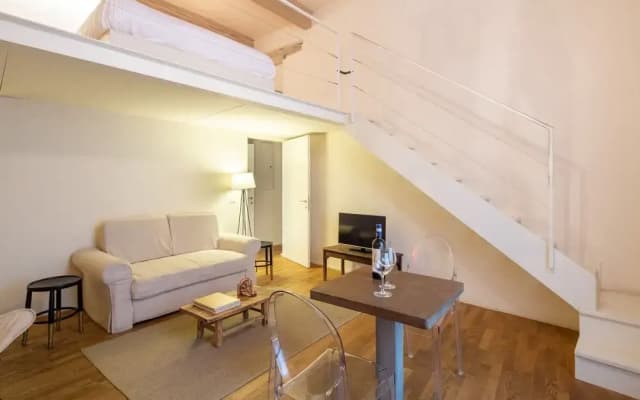 Uffizi Suite B - photo 2