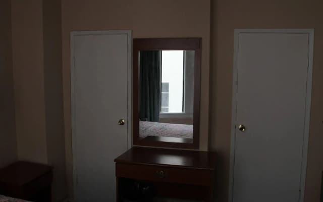Gateway Inn - photo 2