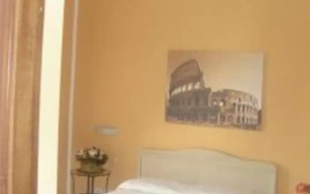 La Dolce Vita Romana bed and breakfast - photo 5