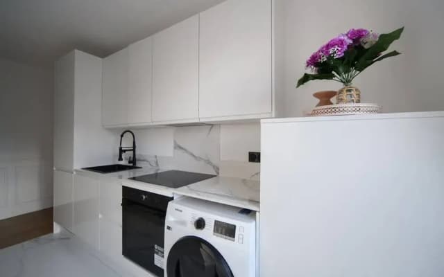 Superb Apt-passy-mobility Lease - photo 4