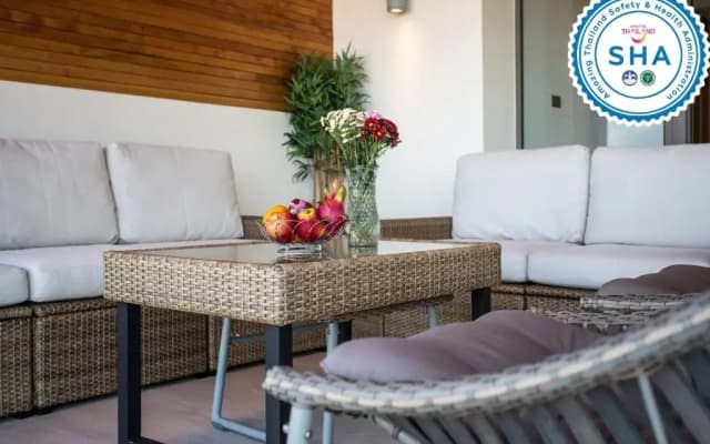 Condo Bluepoint 8-2 - photo 2