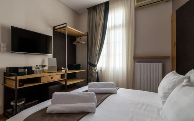 Acropolis Exclusive Residences - photo 4