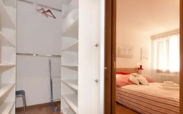 Venice Suite Apartment - photo 2