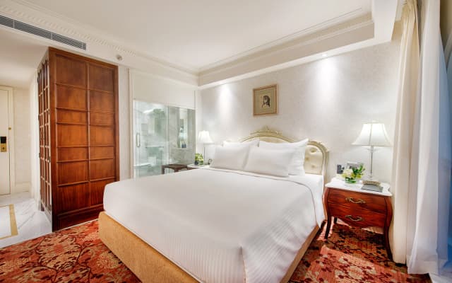 Apricot Hotel - photo 4