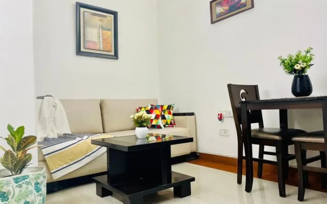 Bluo Studio Defence Colony Mkt - Kitchen, Balcony - photo 5