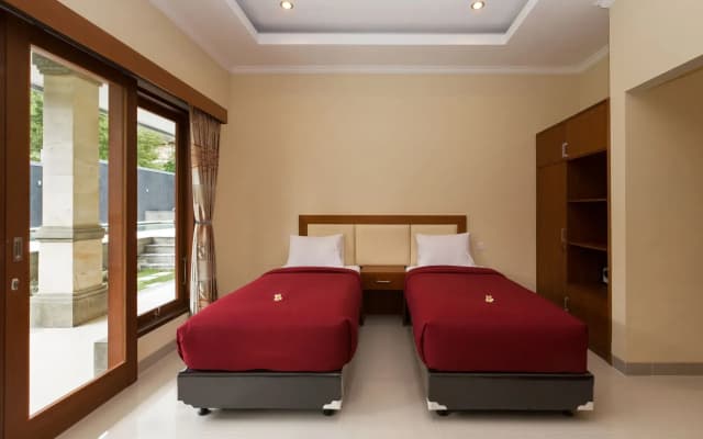 Kubu Petitenget Suite Seminyak - photo 4