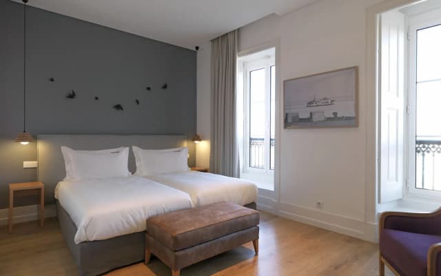 Feels Like Home Chiado Prime Suites - photo 2