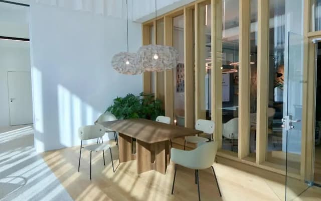 New Luxury apartment overlooking Vienna - photo 4