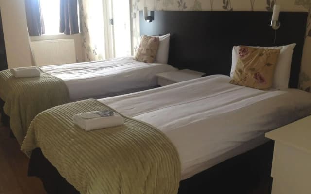 The Furzedown - photo 4