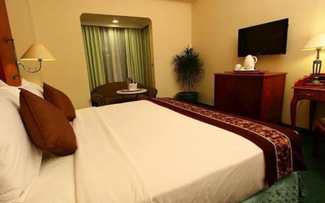Hotel Sentral Jakarta - photo 5