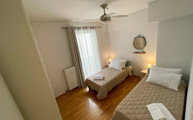 Ageliki's Athens Centre 2BDRM & Parking - photo 3