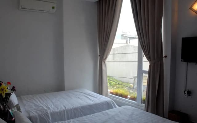 Da Nang Beach Hotel - photo 5