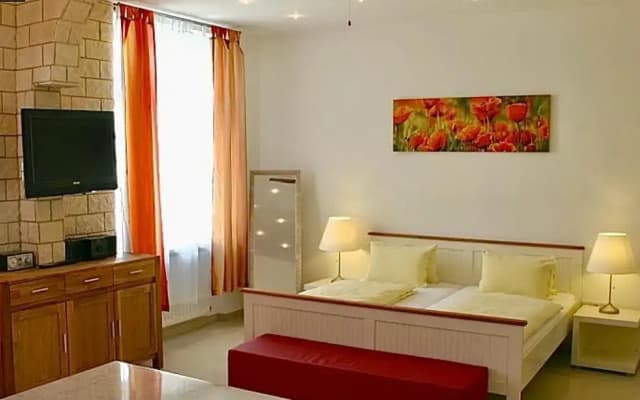 Suite Apartment Jedlesee - photo 5