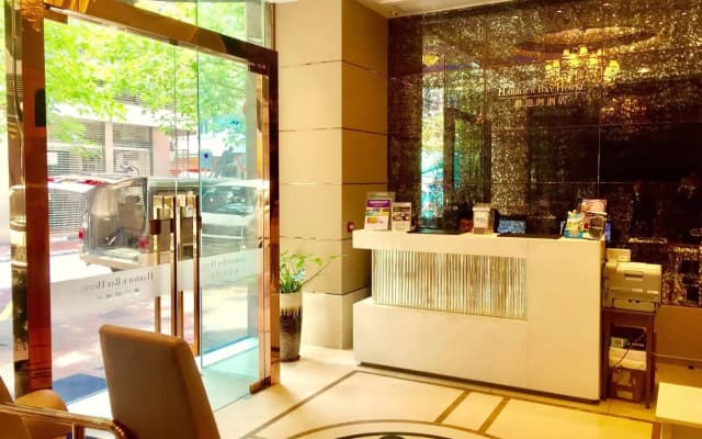 Harbour Bay Hotel - photo 2