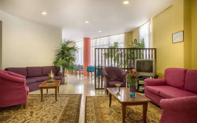 Nefeli Hotel - photo 2