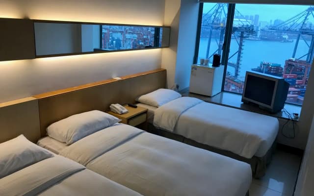 Rambler Garden Hotel - photo 4
