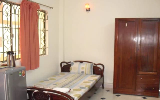 Linh Vi Hotel - photo 4