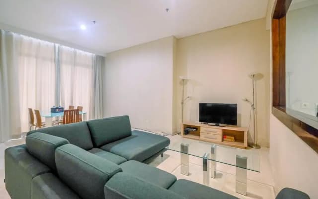 Spacious and Cozy 2BR Apartment Essence Dharmawangsa - photo 4