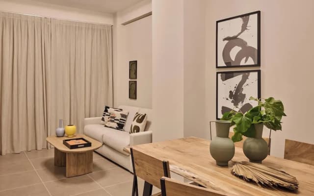 Finders Akadimias Suites - photo 5