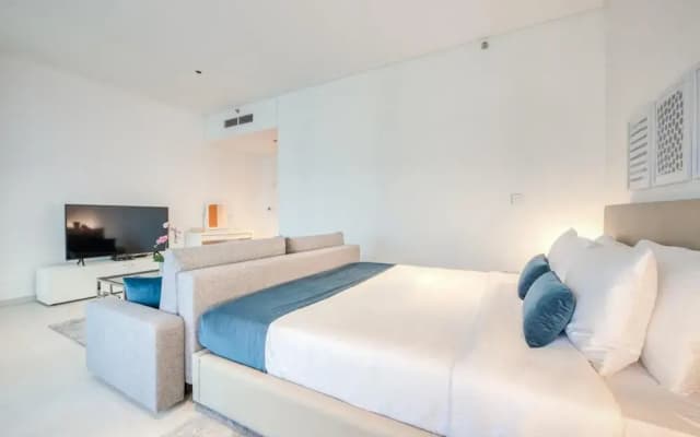Luxury Studio w Burj Khalifa Vw in Business Bay - photo 4