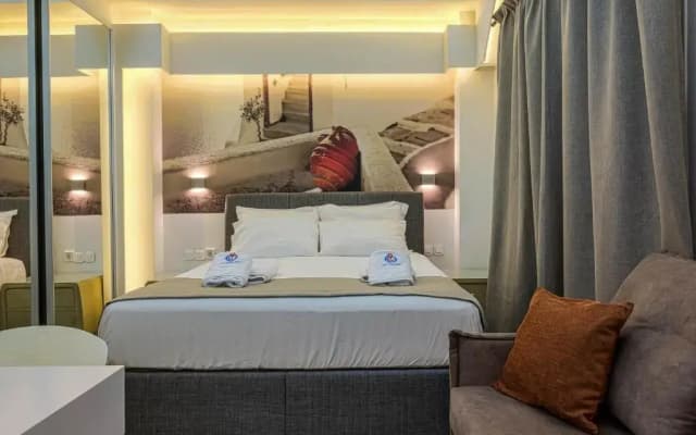 Chic Centre Suites Athens - photo 3