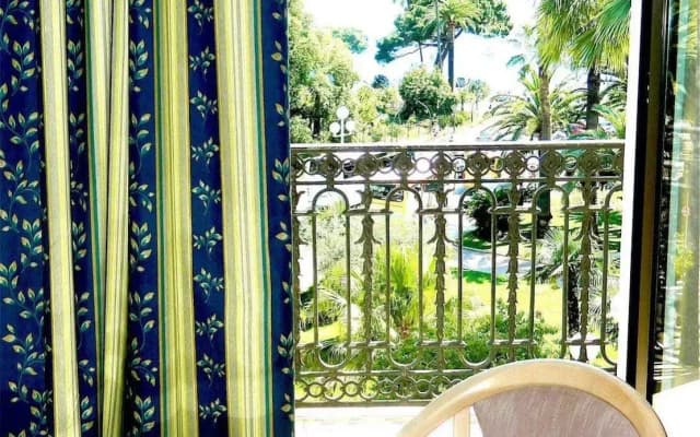 B4 Nice Park - photo 3
