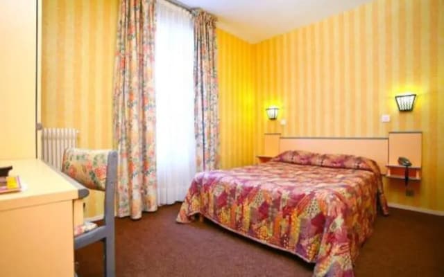 Hôtel de la Perdrix Rouge - photo 3