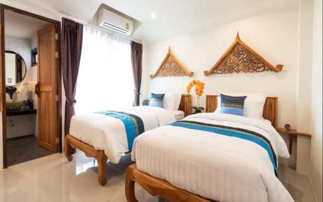Anumat Premium Budget Hotel - photo 3