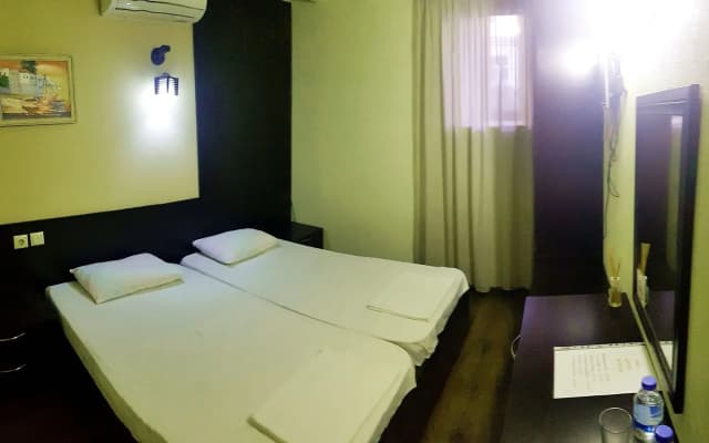 Voyage Hotel - photo 3