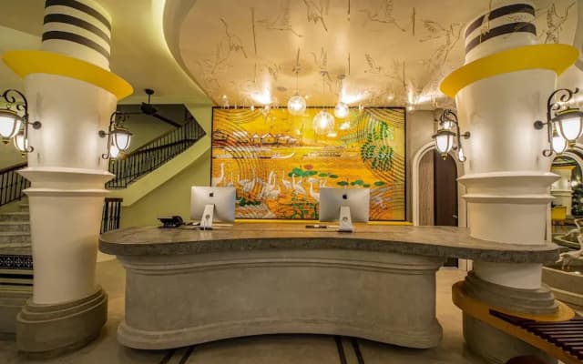 The Twizt Hotel - photo 2
