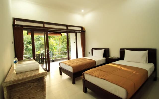 Omah D'Taman Hotel by EPS - photo 2