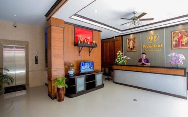 91 Residence Patong Beach - photo 2