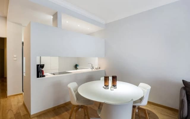 Kolonaki Square Apartment - photo 3