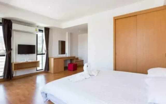 Buk Inn Hotel Kamala Beach - photo 5