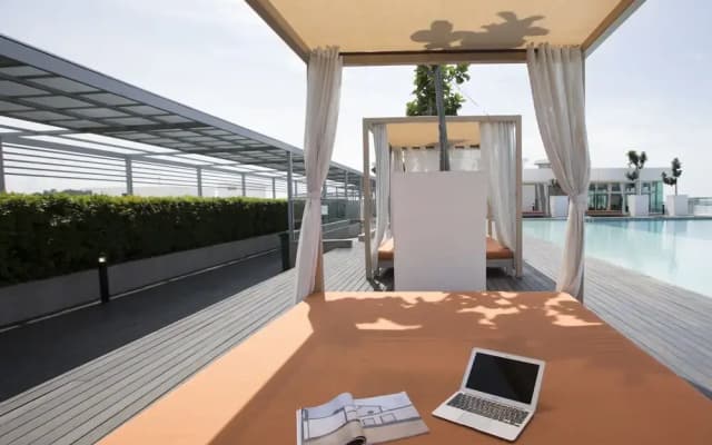 Sunset Rooftop 2 BR Suite - photo 2