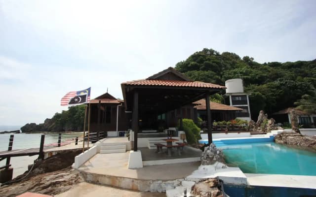 Gem Island Resort & Spa - photo 5