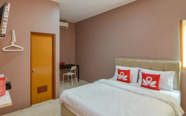 ZEN Rooms Basic Meruya Selatan - photo 2