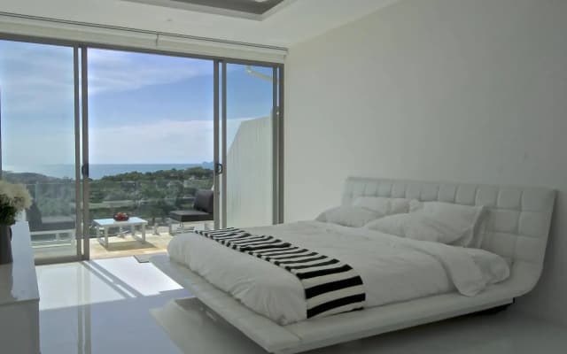 RED SKY beach view villa - photo 4