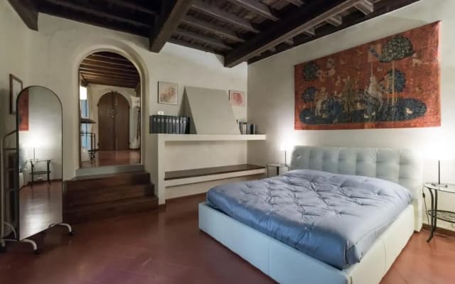 Renaissance Apartment - photo 2