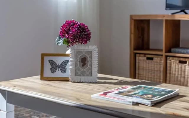 Frank Porter - Sherlock House - photo 3