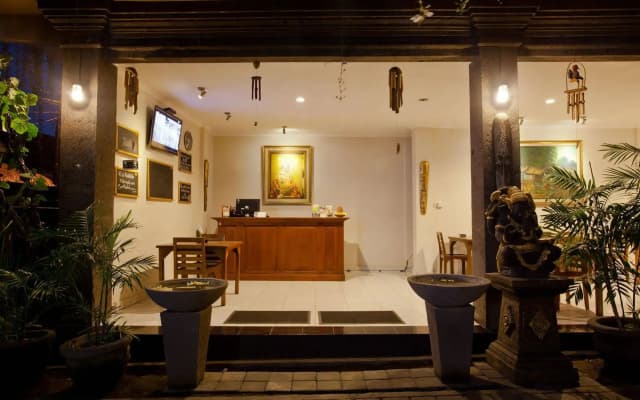 Gana Inn Legian - photo 2