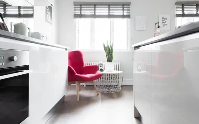 The Soho Studio - Modern & Central 2BDR - photo 3