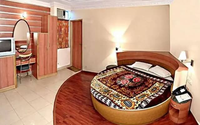 Hotel Madonna - photo 5