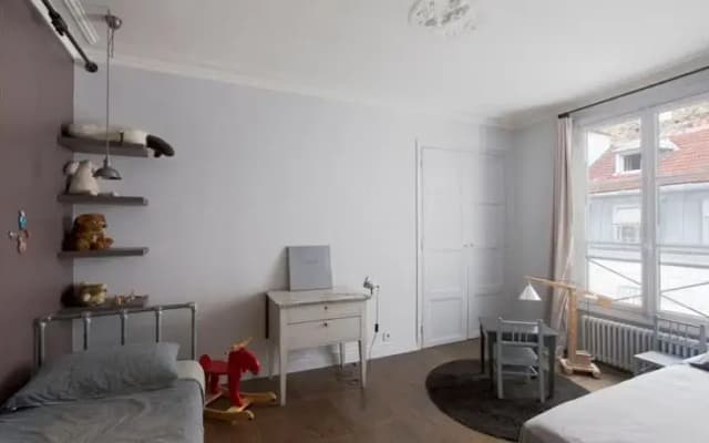 Class and Elegance: Parisian Apartment - photo 5