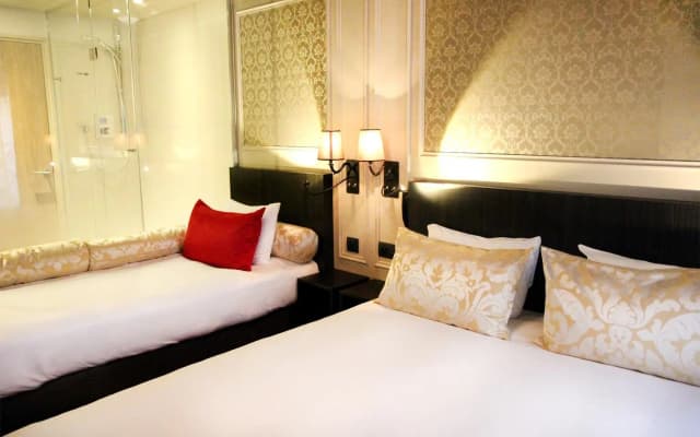 Le Montmartre Saint Pierre Hotel - photo 4