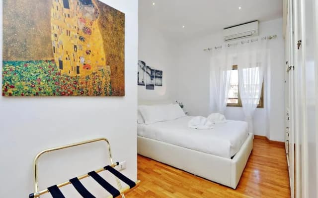 Cozy Leone - My Extra Home - photo 2