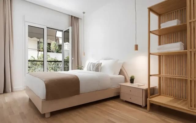 Athenian Hillside Residence - photo 3