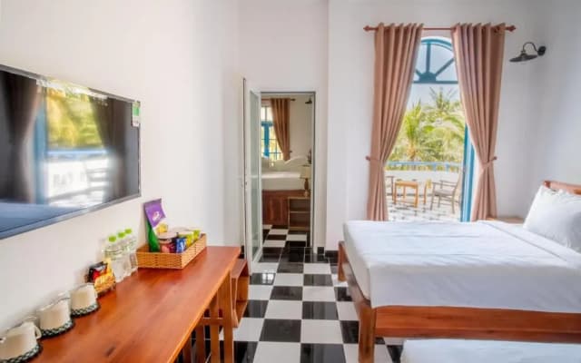 Vida Loca Resort & Sunset Beach - photo 2